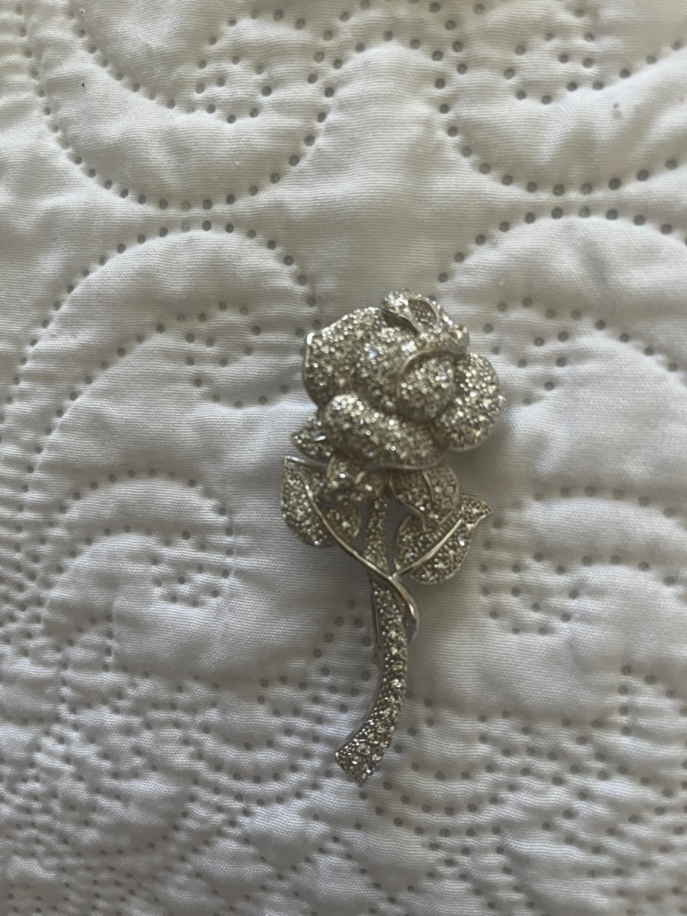 Rose pin